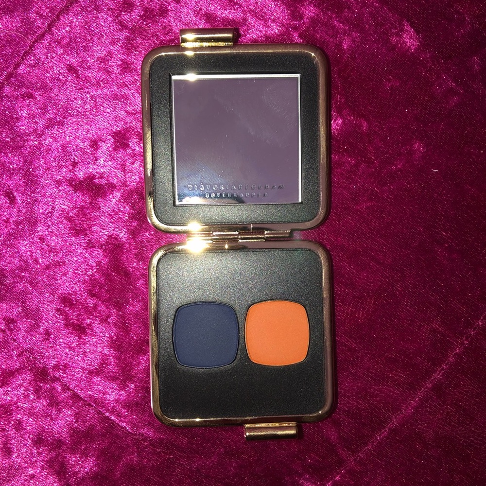 Estee Lauder x Victoria Beckham Eyeshadow duo - Picture 2 of 4